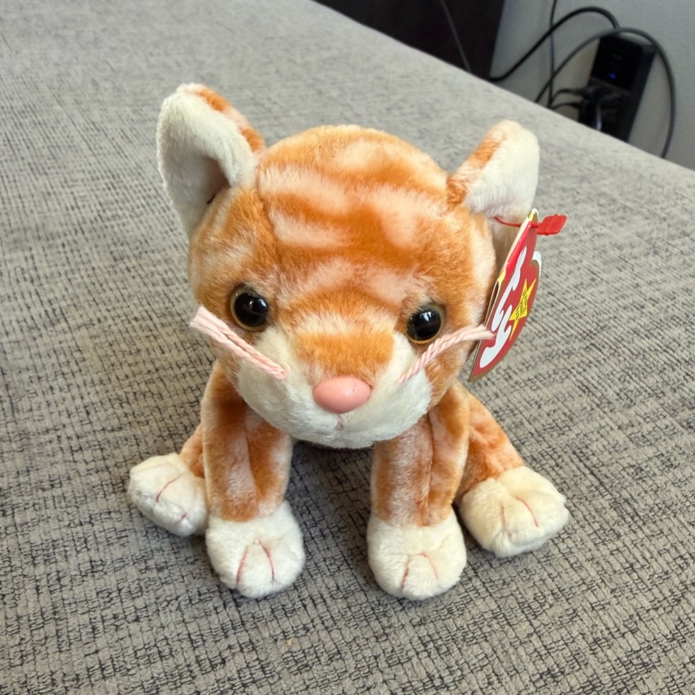 Amber the Cat Beanie Baby by Ty